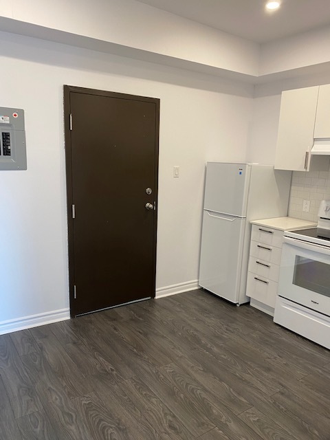 5497 Av. Victoria in Montréal, QC - Building Photo