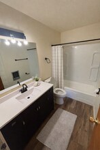 2006 W Woodriver Dr in Carbondale, IL - Building Photo - Building Photo