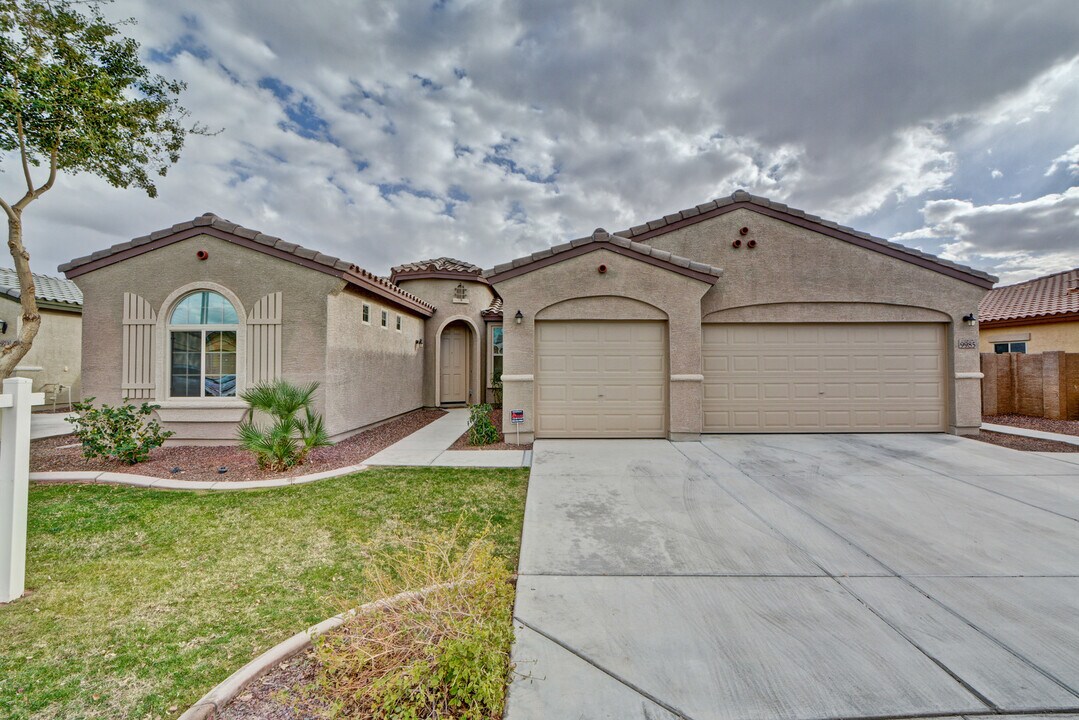 9985 W Villa Chula in Peoria, AZ - Building Photo