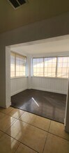 6228 Yerba Ln, Unit D in Las Vegas, NV - Building Photo - Building Photo