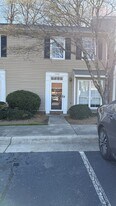 1448 Bailey Cir in High Point, NC - Building Photo