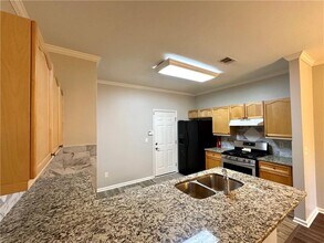 4163 Rogers Creek Ct in Duluth, GA - Building Photo - Building Photo