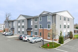 Washington Ave Apartments in Green Brook, NJ - Building Photo