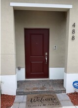 488 NE 4th St in Florida City, FL - Building Photo - Building Photo