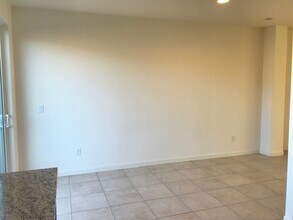 4865 Ciarra Kennedy Lane in Reno, NV - Building Photo - Building Photo