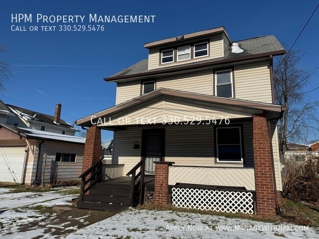 property at 2709 Abbott Pl NW