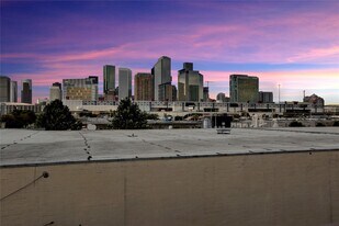 2323 Polk St in Houston, TX - Building Photo