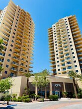 8255 S Las Vegas Blvd in Las Vegas, NV - Building Photo - Building Photo