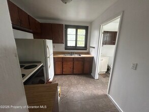 717 E Elm St in Scranton, PA - Building Photo - Building Photo