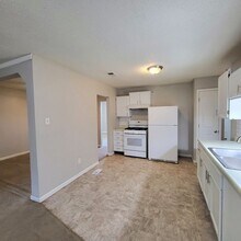 11902 Rosevalley Ln in St. Louis, MO - Building Photo - Building Photo
