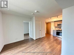 30 Tretti Wy in Toronto, ON - Building Photo - Building Photo