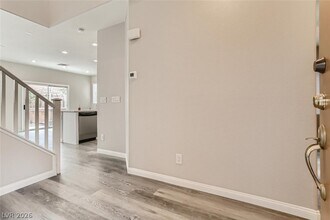 9228 Lost Shanty Ct in Las Vegas, NV - Building Photo - Building Photo