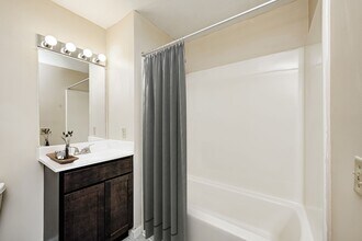 Water's Edge in Austin, IN - Building Photo - Building Photo