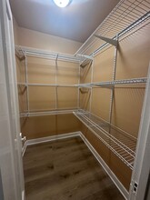 1120 N Leclaire Ave in Chicago, IL - Building Photo - Building Photo