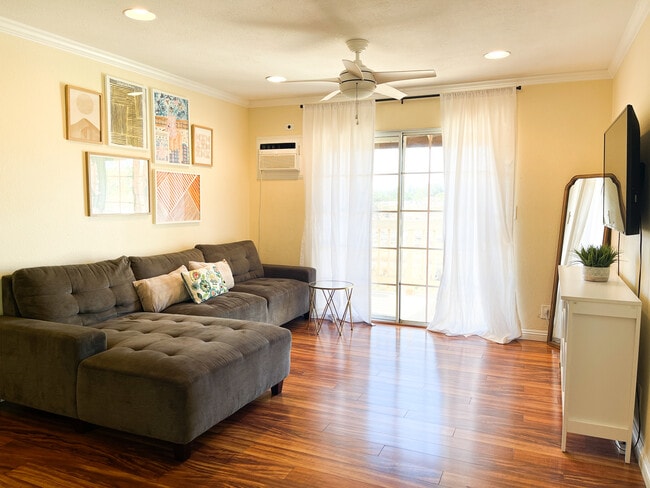 property at 140 Uwapo Rd