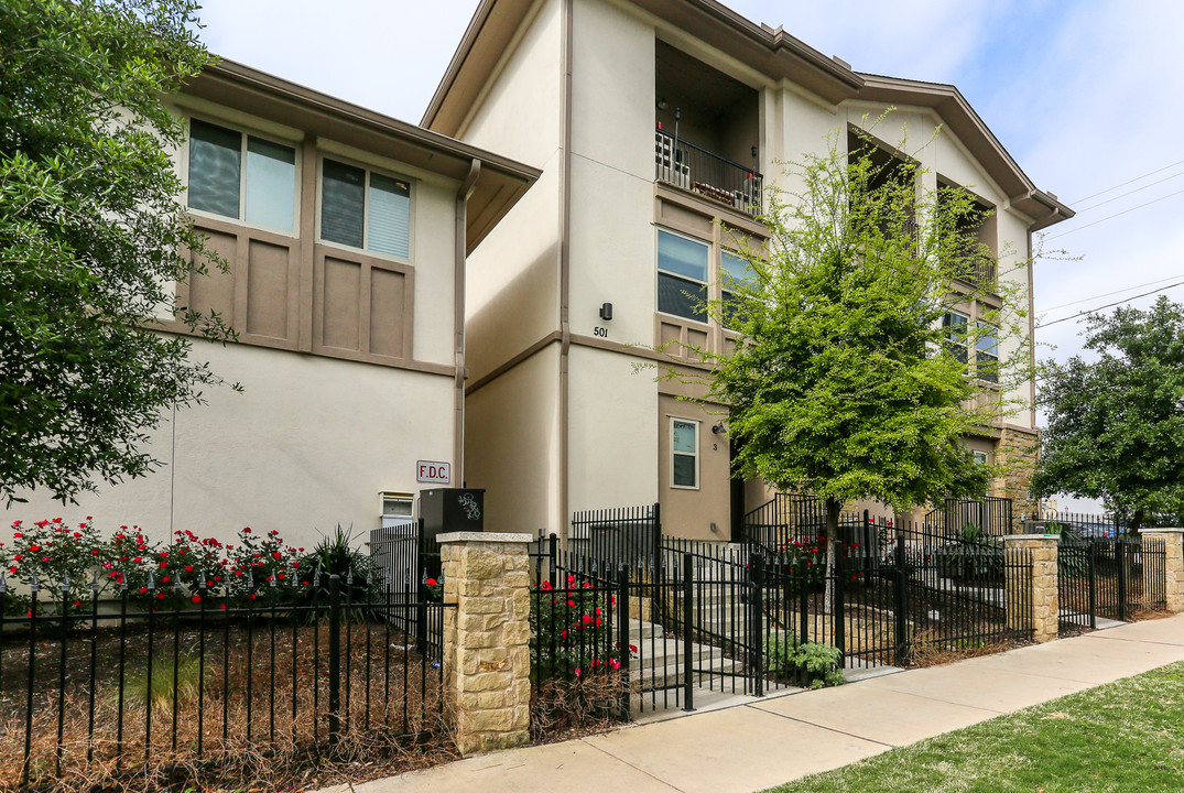 30th Street Townhomes in Austin, TX - Building Photo