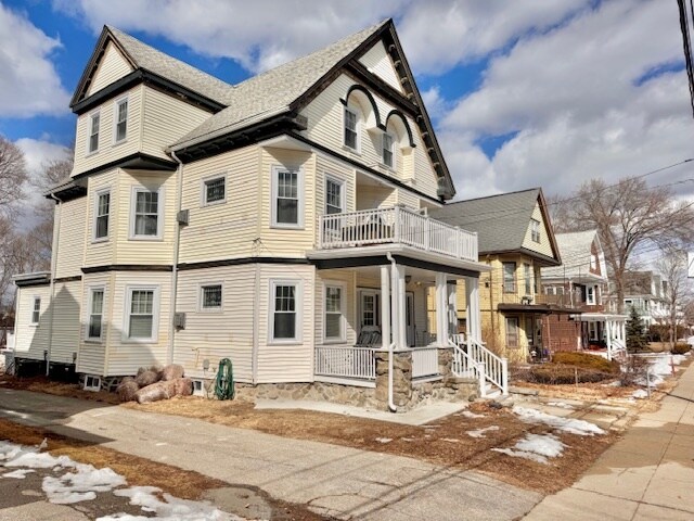 22 Burton St in Boston, MA - Building Photo - Building Photo