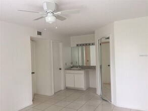 4528 Commander Dr in Orlando, FL - Building Photo - Building Photo