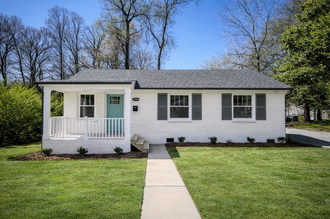 property at 2939 Dogwood Ave