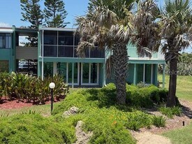 5500 S Ocean Shore Blvd in Ormond Beach, FL - Building Photo