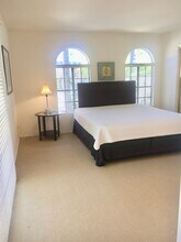 5932 Soledad Mountain Rd, Unit Guest House in La Jolla, CA - Foto de edificio - Building Photo