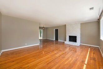 1615 Culpepper Cir in Charleston, SC - Foto de edificio - Building Photo