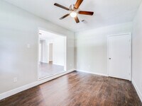 10315 Envoy St photo'