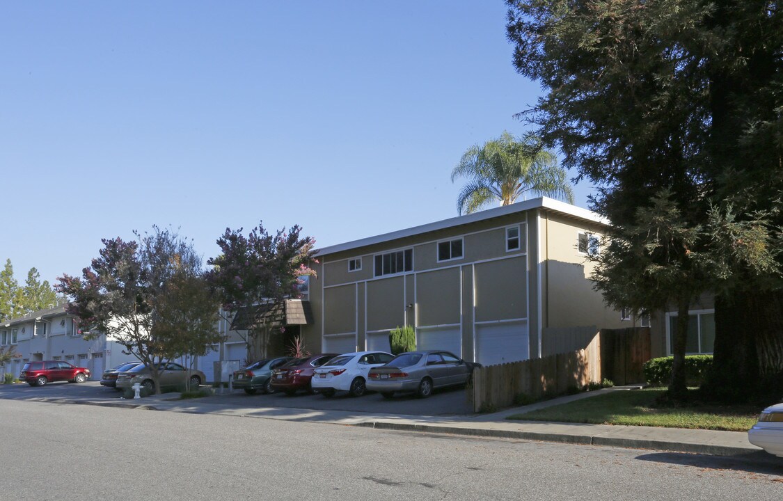 3745 Miramar Way in Santa Clara, CA - Building Photo