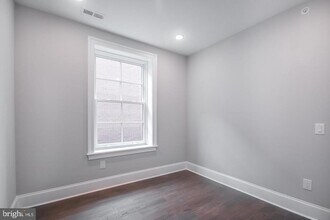 2010 Walnut St in Philadelphia, PA - Building Photo - Building Photo