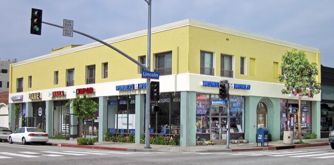 1458 Lincoln Blvd in Santa Monica, CA - Building Photo - Building Photo