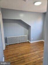 5511 Sachem Dr, Unit 2 in Oxon Hill, MD - Foto de edificio - Building Photo