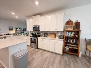 7656 SW 74th Lp in Ocala, FL - Building Photo - Building Photo