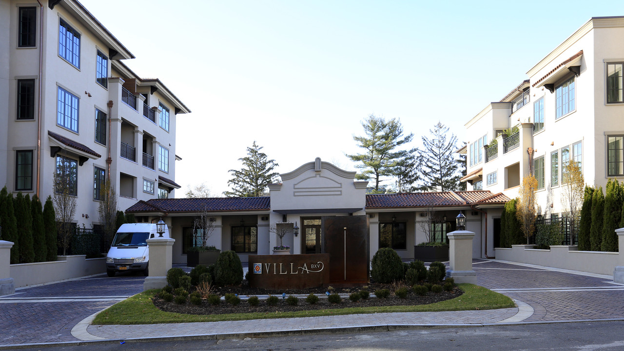 VillaBXV in Bronxville, NY - Building Photo