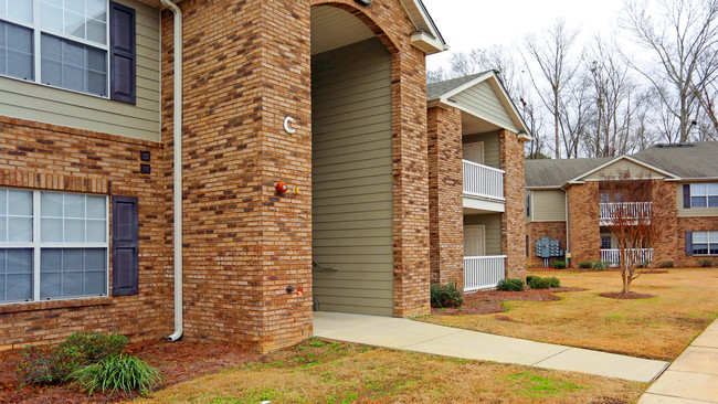 Greystone Apartments in Rainbow City, AL - Building Photo - Building Photo