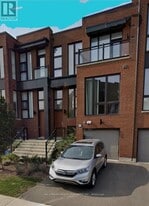 48 Crestridge Dr in Vaughan, ON - Building Photo