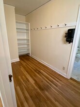 1329 Northeast Hancock Street, Unit Apt #10 in Portland, OR - Building Photo - Building Photo