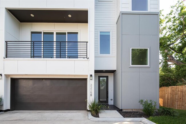 3215 Ennis St in Houston, TX - Building Photo - Building Photo