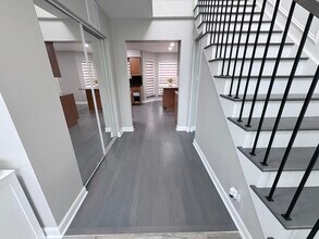 1004 Longford Rd in Bartlett, IL - Building Photo - Building Photo