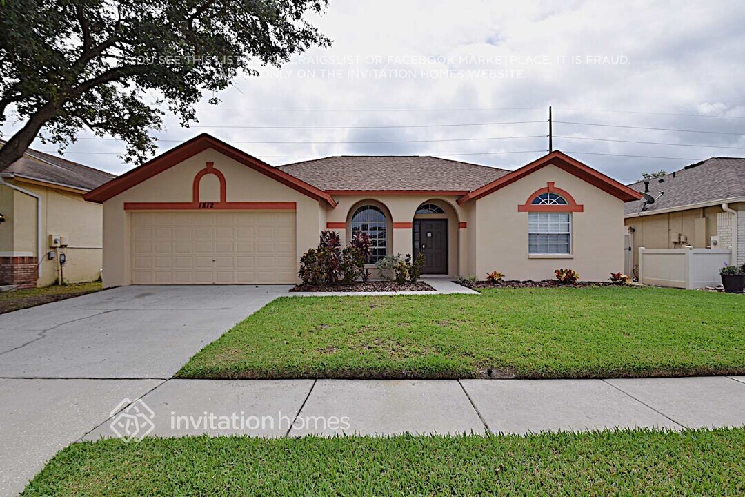 1812 Cattleman Dr in Brandon, FL - Building Photo
