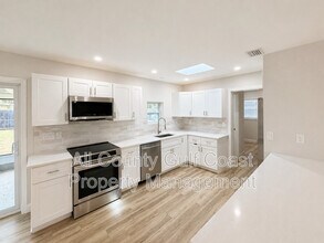 219 Glen Oak Rd in Venice, FL - Building Photo - Building Photo