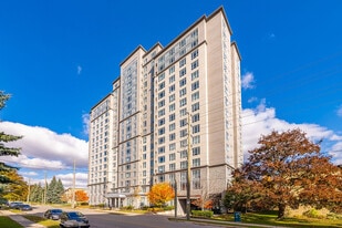 Bridgeport House in Waterloo, ON - Building Photo