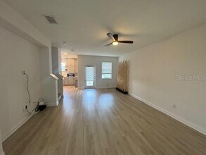 1221 Priory Cir in Winter Garden, FL - Building Photo - Building Photo