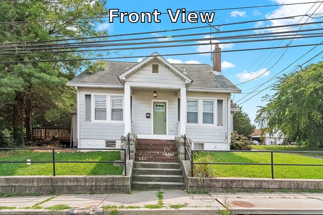 property at 5201 Kenwood Ave