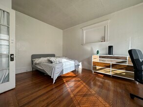 14A Ashford St in Boston, MA - Building Photo - Building Photo
