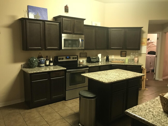 8173 Verdura St in Navarre, FL - Building Photo - Building Photo