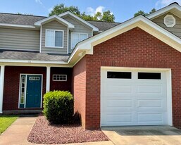 113 Heyward Dr in Dothan, AL - Building Photo