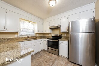 160 Rhyne Ct in Clemmons, NC - Building Photo - Building Photo