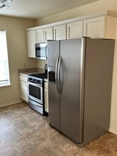 121-123 Alyene Dr in Stilwell, OK - Building Photo - Building Photo