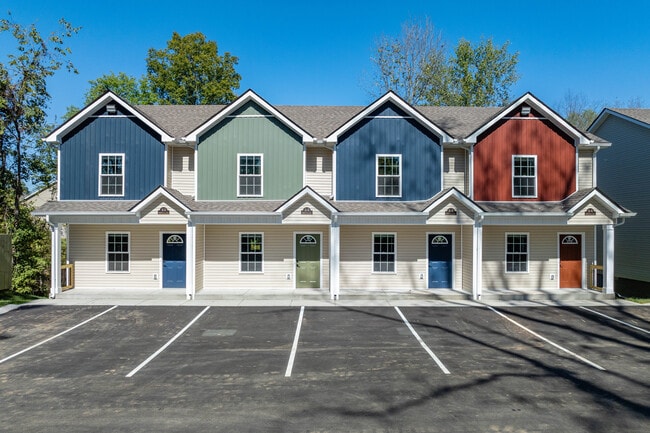 1655 Evans Rd in Clarksville, TN - Foto de edificio - Building Photo