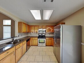 105 Paige Bend in Hutto, TX - Building Photo - Building Photo